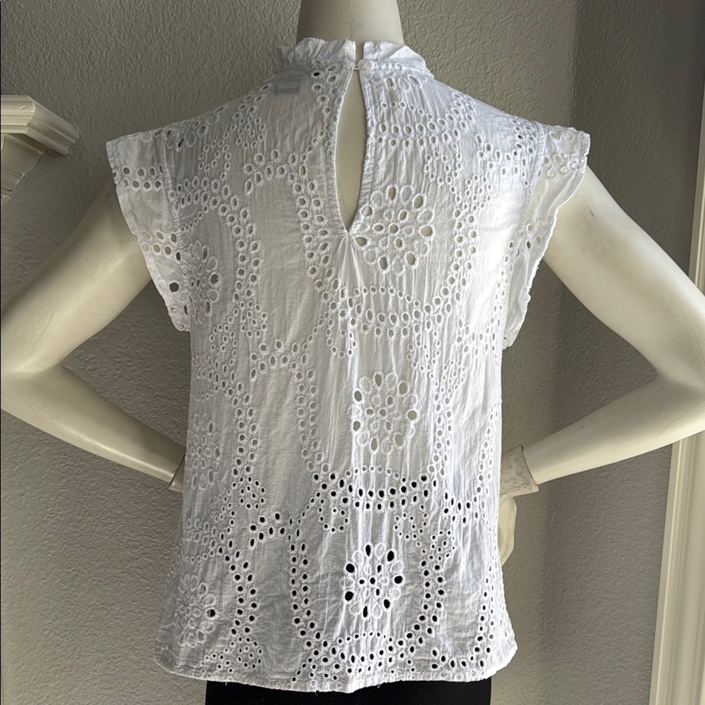 Sanctuary Eyelet Blouse - Size Medium - Picture 3 of 5